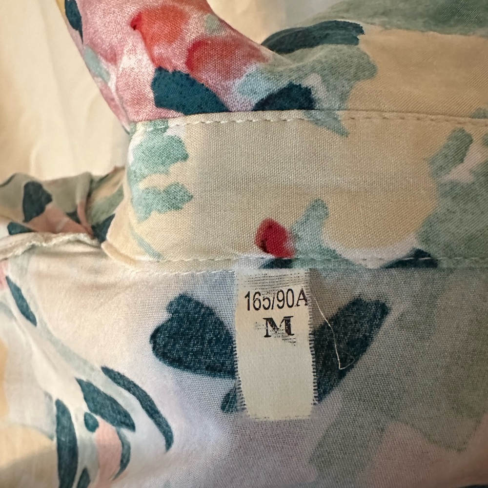 Floral button up - Picture 3 of 3